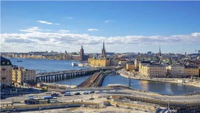 Successful Case | Moxa Helps Global Public Transportation Operators Make Time...